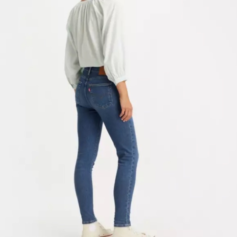 Levi High Rise Skinny